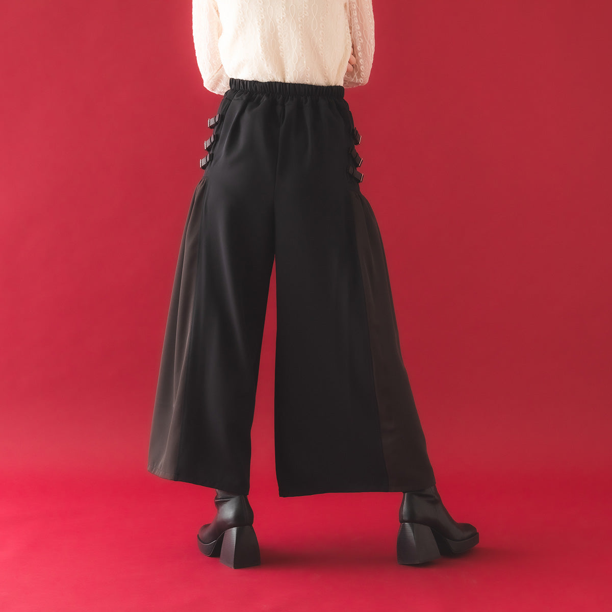 【mew】サイドベルトワイドパンツ