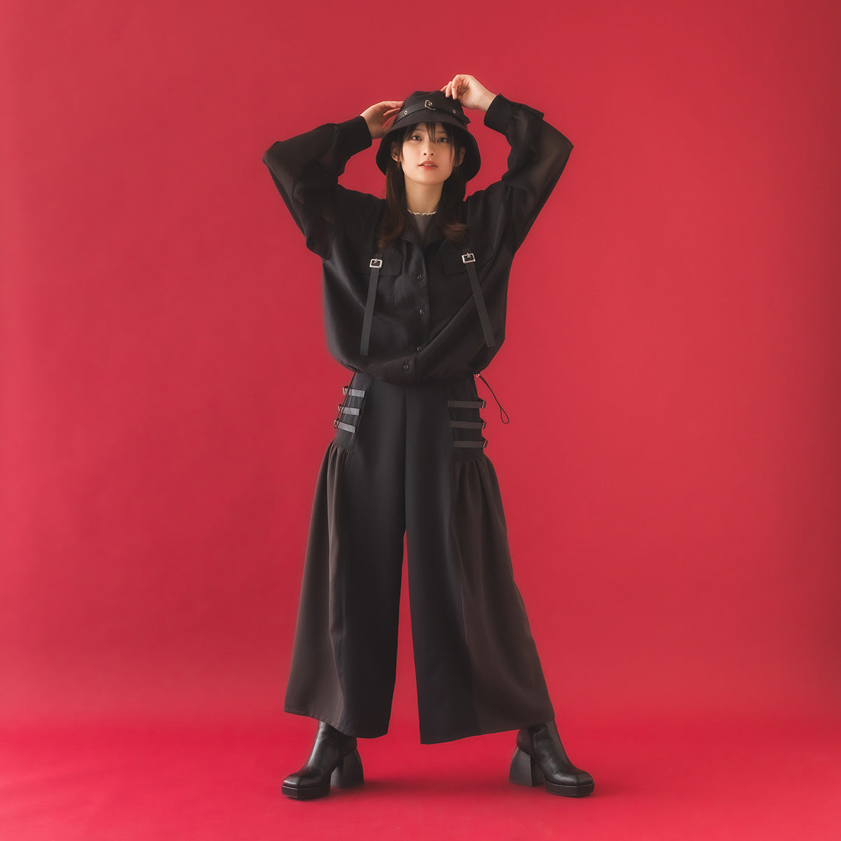 【mew】サイドベルトワイドパンツ