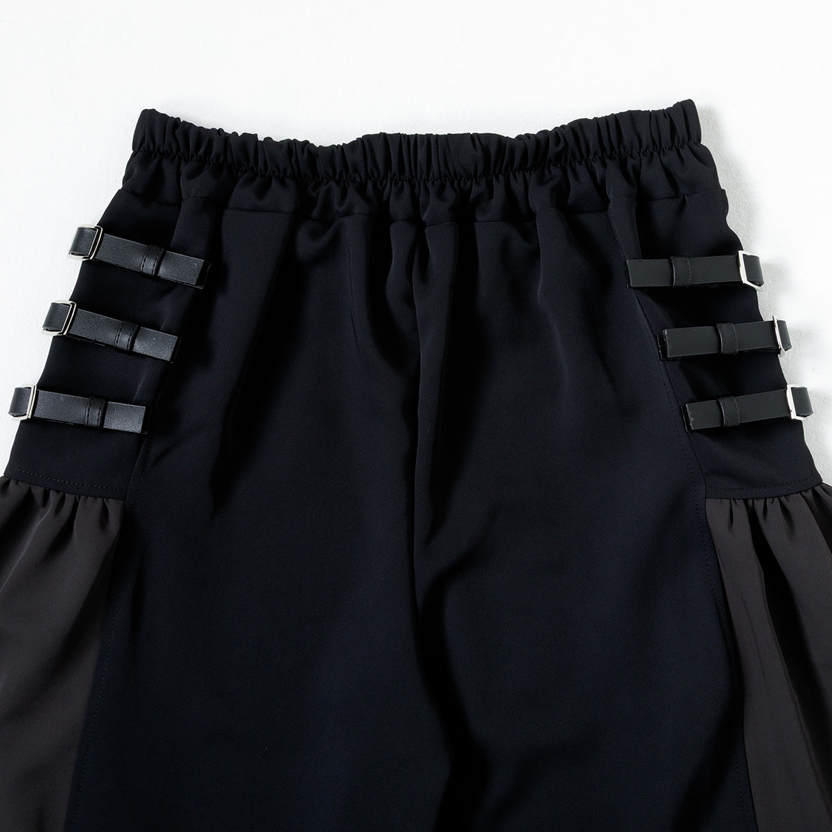 【mew】サイドベルトワイドパンツ