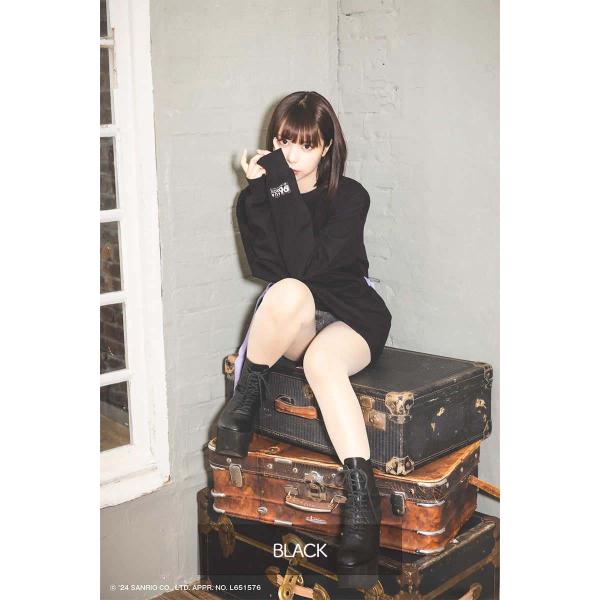 【クロミ×mew】ベルト LS Tシャツ(BLACK/WHITE)