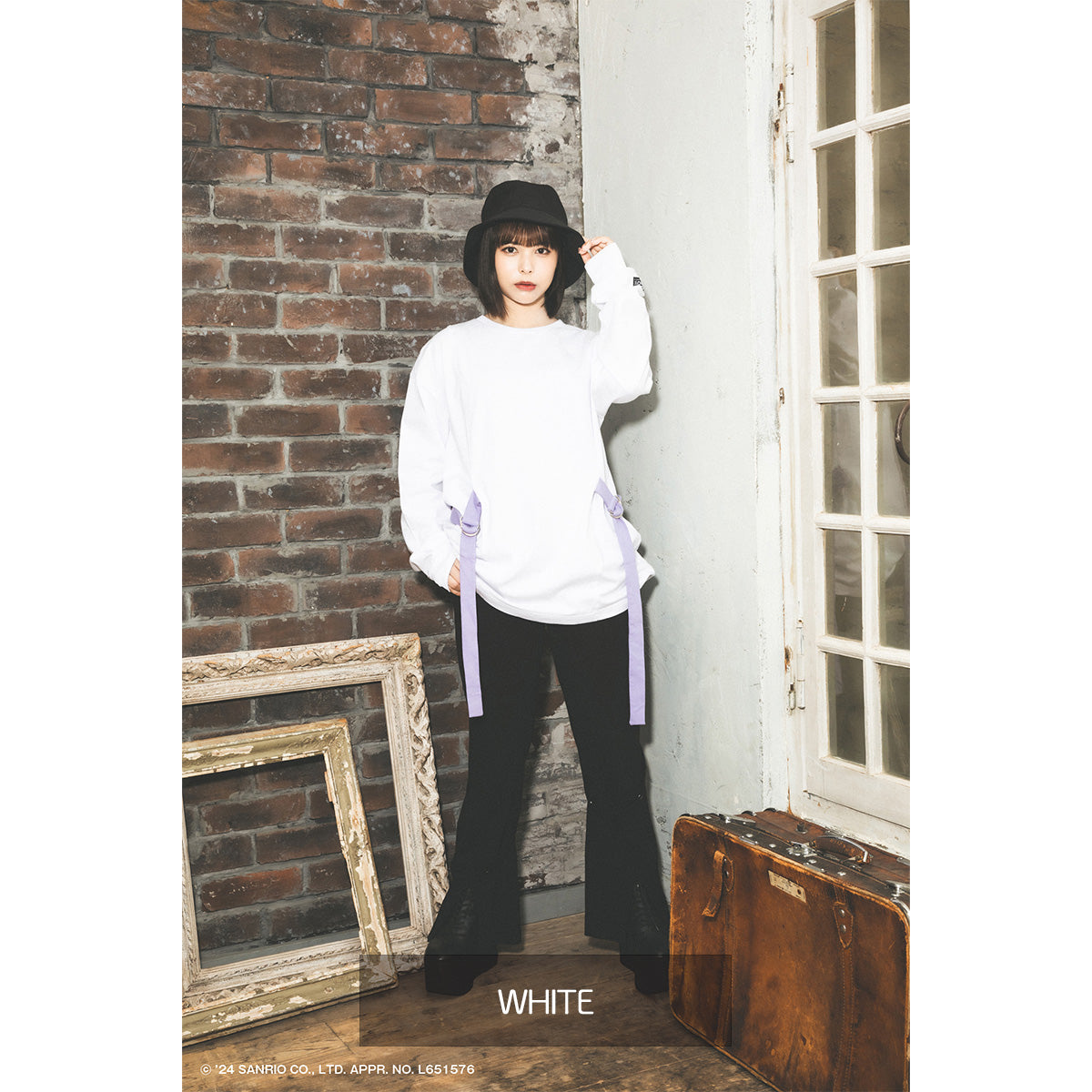 【クロミ×mew】ベルト LS Tシャツ(BLACK/WHITE)