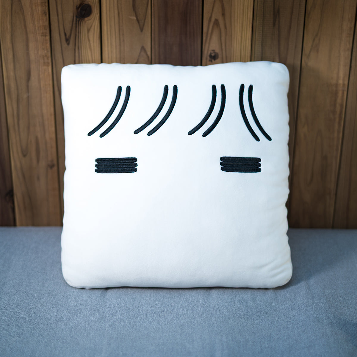 【cielkocka】はんぺんクッション(ジト目)