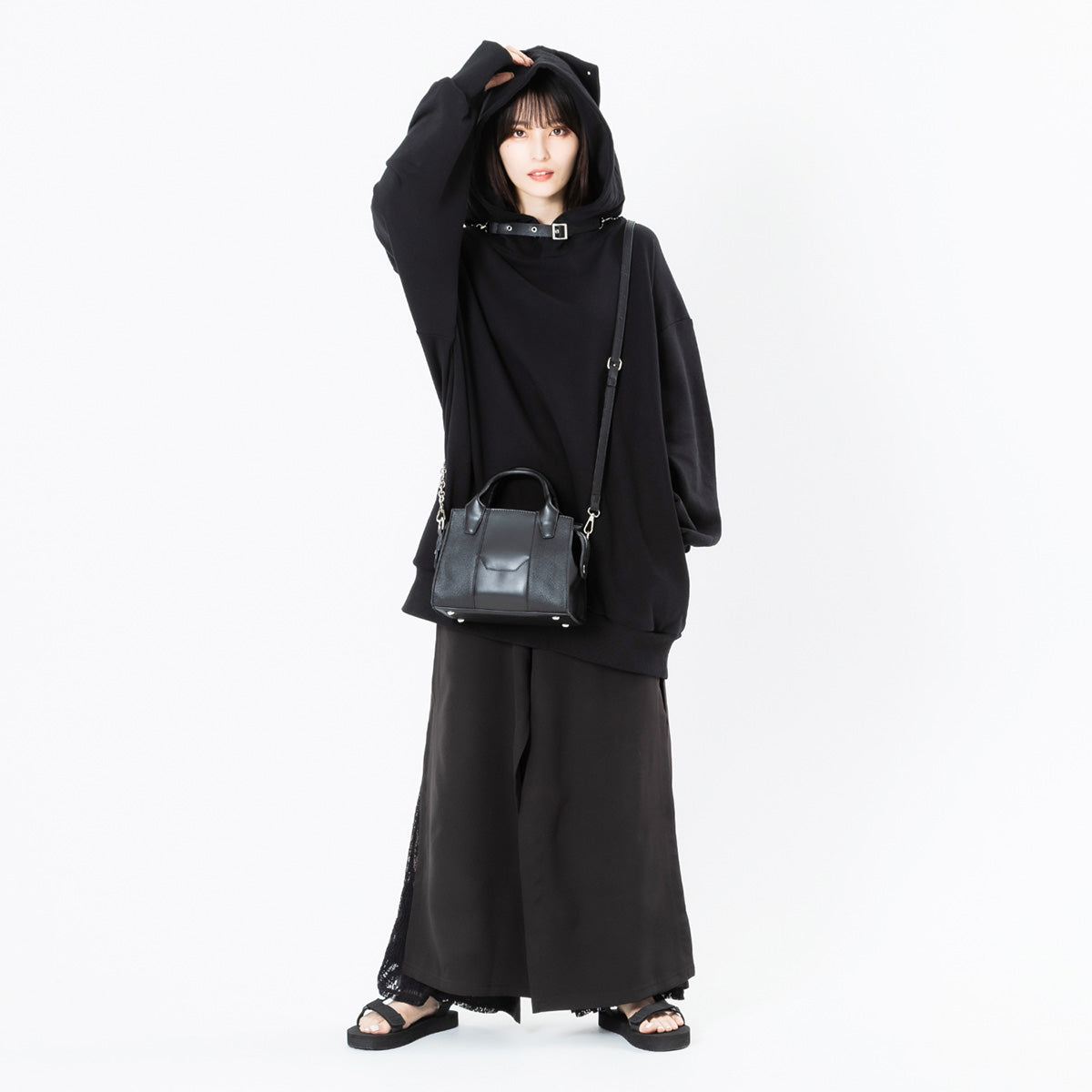 【mew】レザーチェーンショルダーバッグ